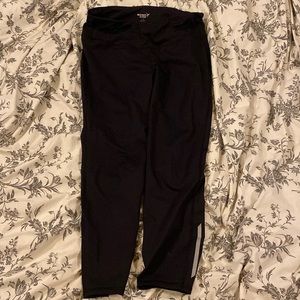 Black Old Navy leggings